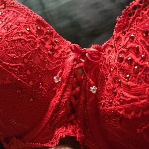 💋Victoria's Secret Limited Edition Bra